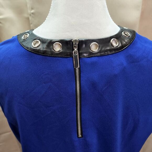 Alfani Royal Blue Grommet Trimmed Sleeveless Blouse Size 8 - Picture 8 of 9